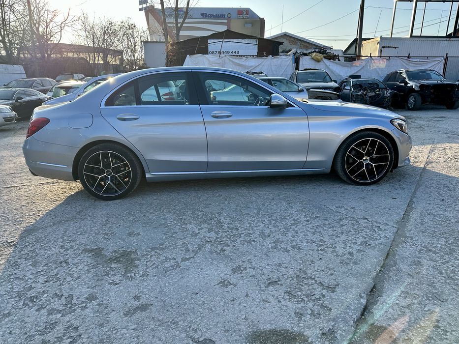 Mercedes C220CDI Bluetec W205 2015г Мерцедес Ц220ЦДИ 170кс