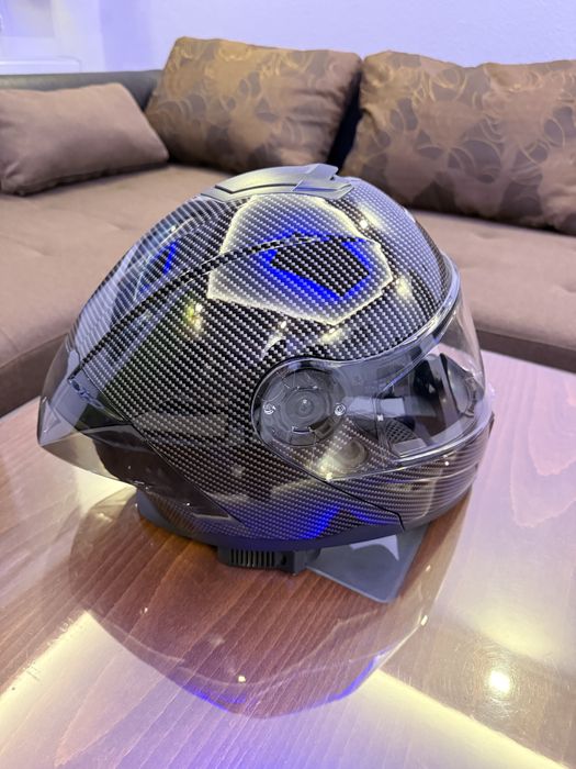 Каска за мотор нова!