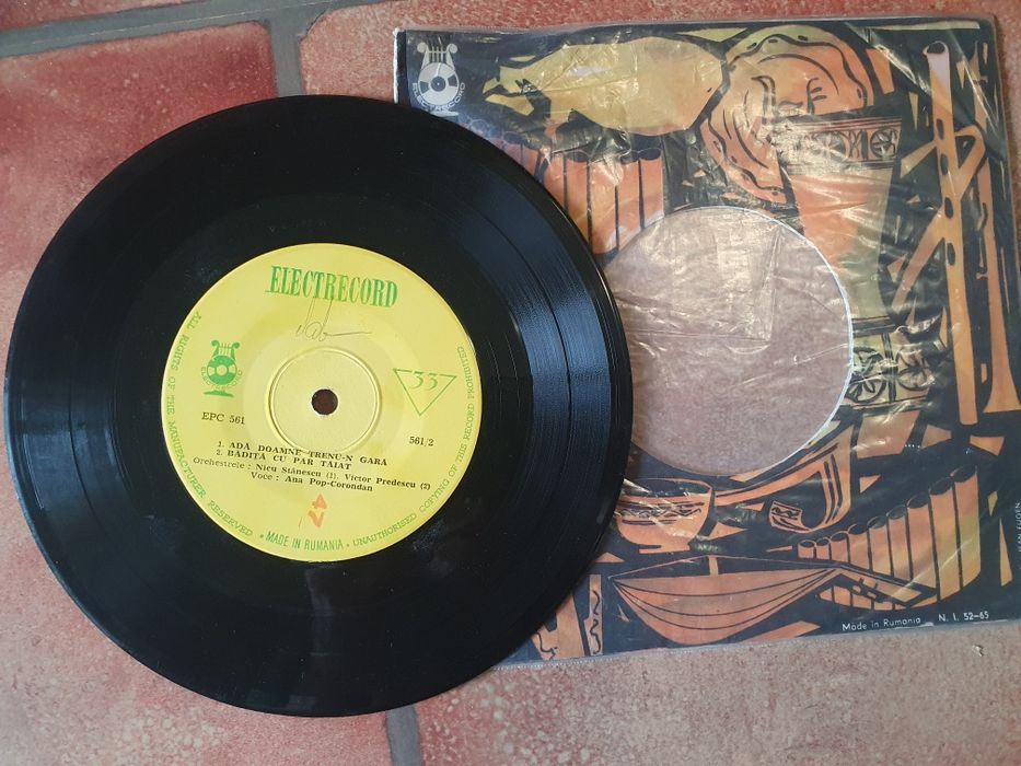 Diferite discuri de vinil vinyl