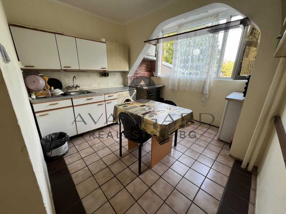 Продава се Двустаен апартамент в Пловдив, Изгрев - 62 кв.м за 1152 €/кв.м - Снимка #3