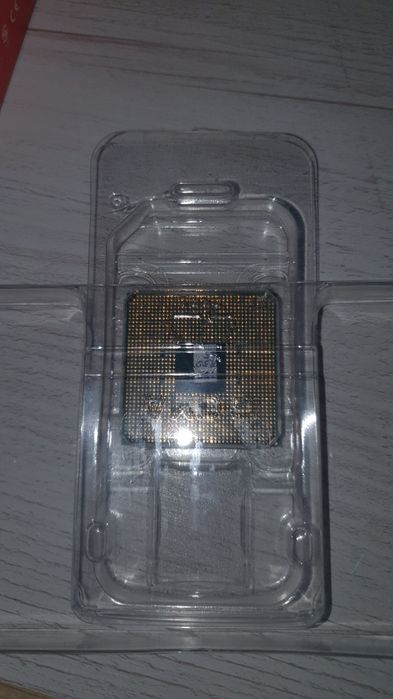 Процессор Ryzen 7 2700