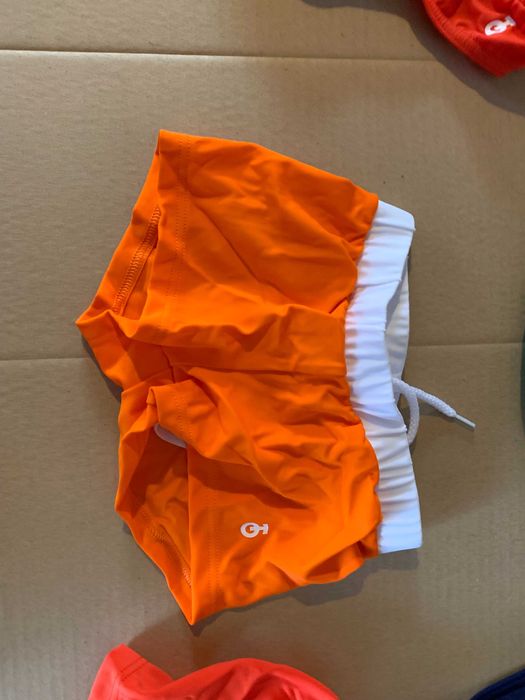 Детски бански ликвидация магазин 2,50 лв.  Само на едро.