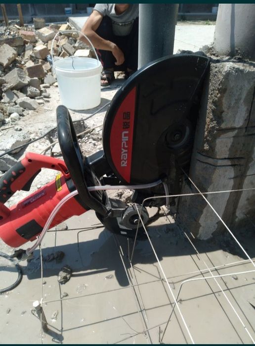 Almazniy bureniya Beton teshish xizmati