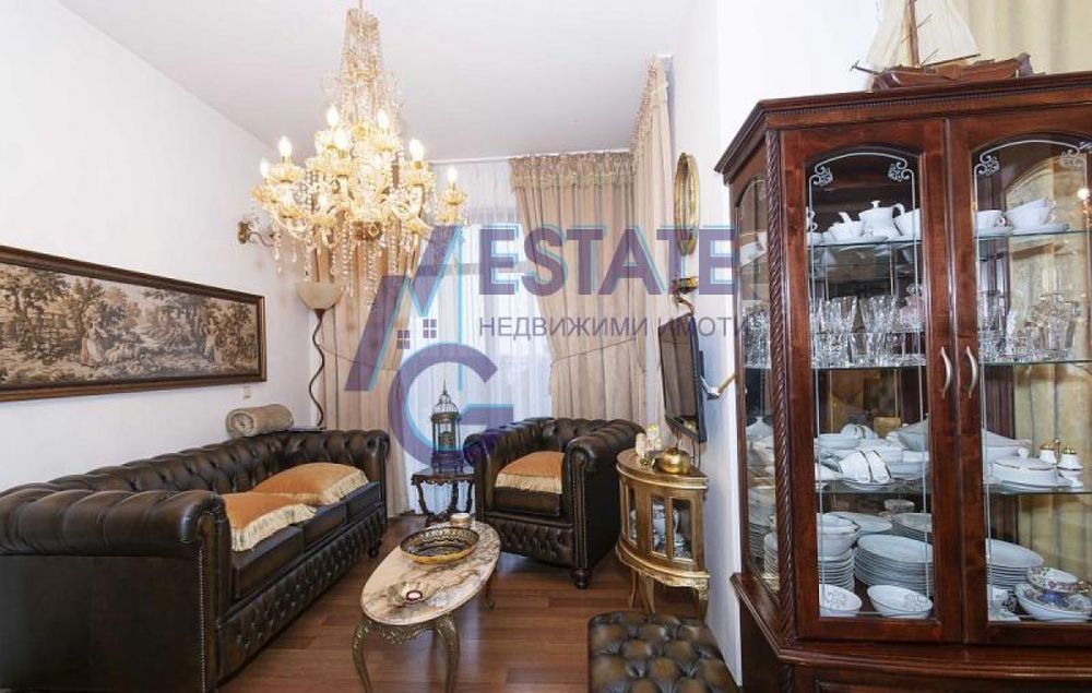 Продава се Къща в Царево - 153 кв.м за 1863 €/кв.м - Снимка #1