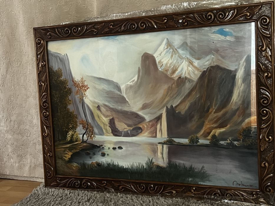 Tablou original în ulei pe pânză, 107×77 cm, ramă din lemn sculptată – peisaj montan