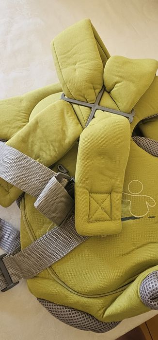 Детско кенгуру...