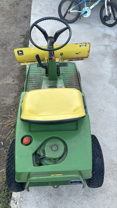 Тракторна косачка JOHN DEERE