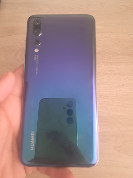 Продам Huawei p20 pro