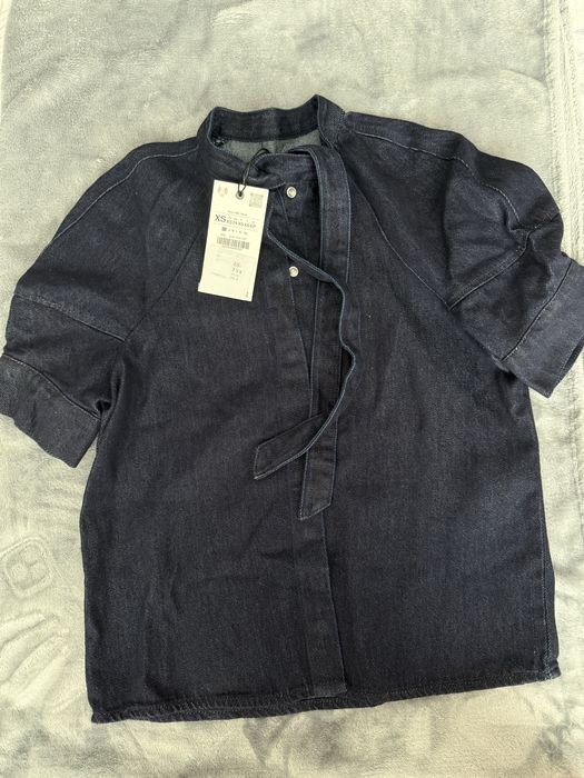 Ризи, къси панталони и блузки на Zara