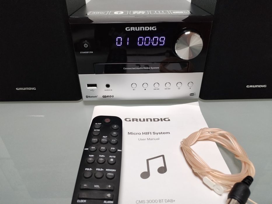 Micro sistem Grundig cu Boxe