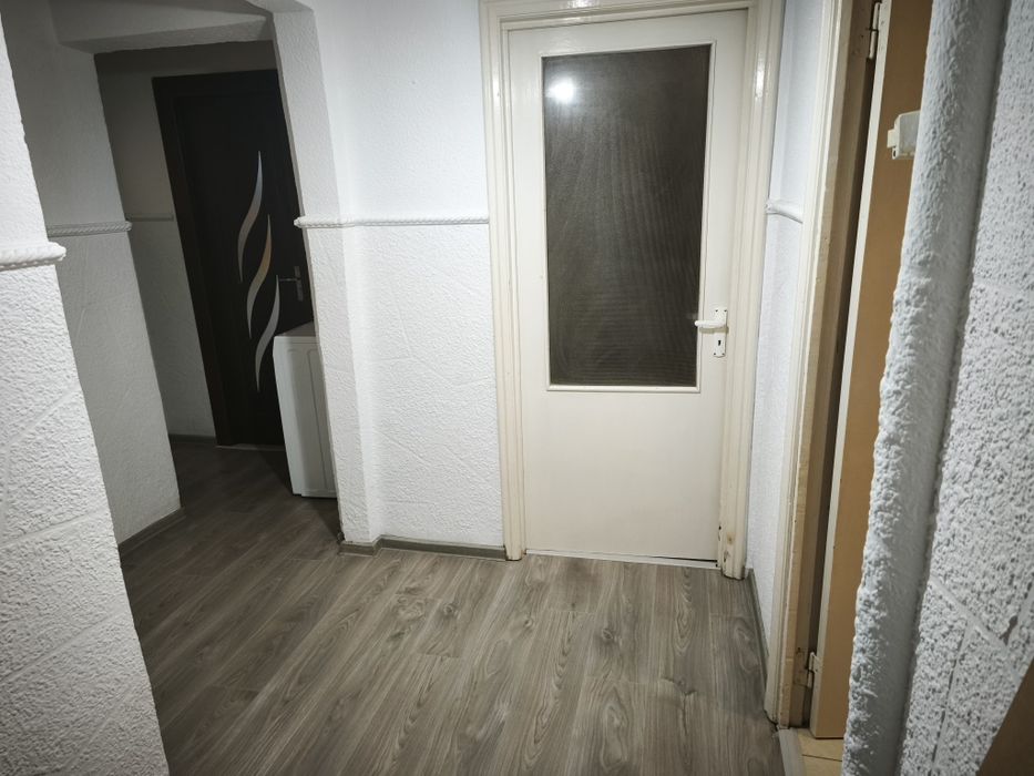 Apartament 3 camere decomandat