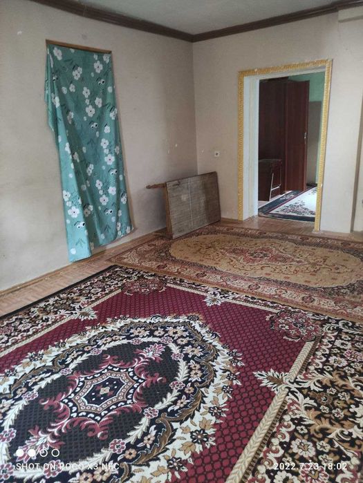 Bollarga markazda hovli Xalqlar do'stligi (Дружба народов) metro yaqin