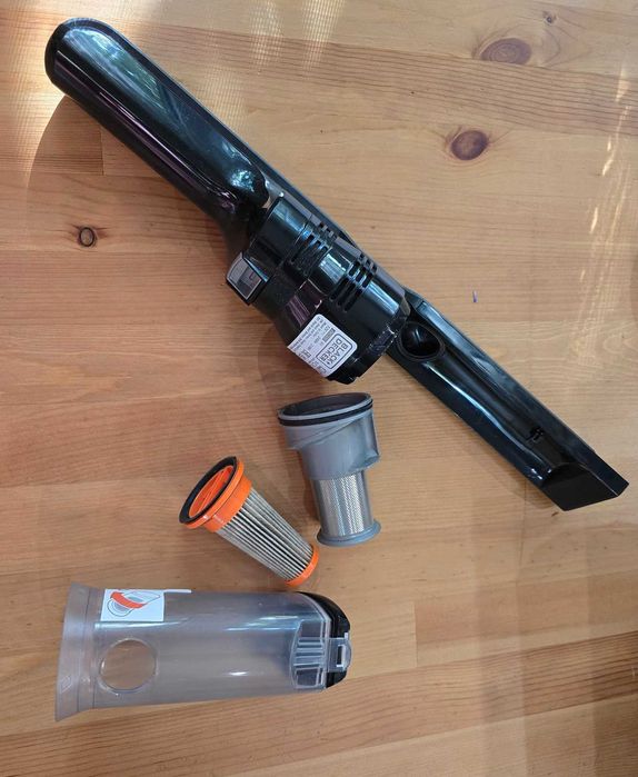 Акумулаторна Мини Прахосмукачка BLACK+DECKER