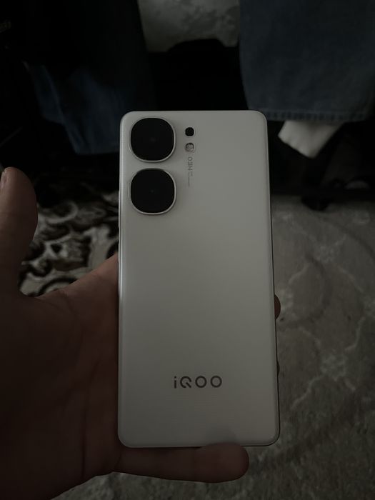 Iqoo neo 9s pro plus
