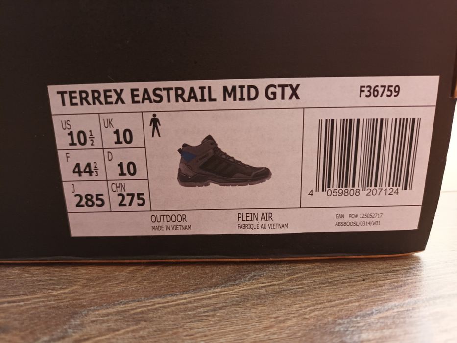 Оригинални ADIDAS Terrex, UK-10, US-10 1/2, F-44 2/3