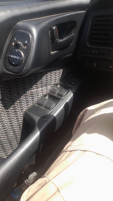 Тойота карина 2 обооо