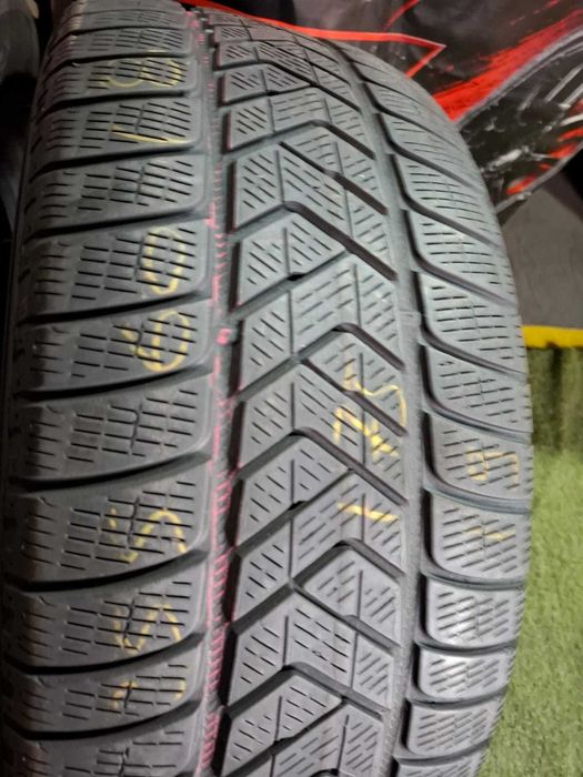 255 60 18 pirelli