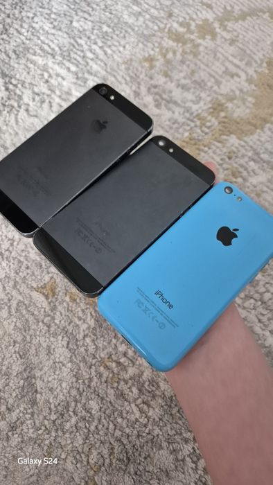 "iPhone 5 3 штуки на запчасти"