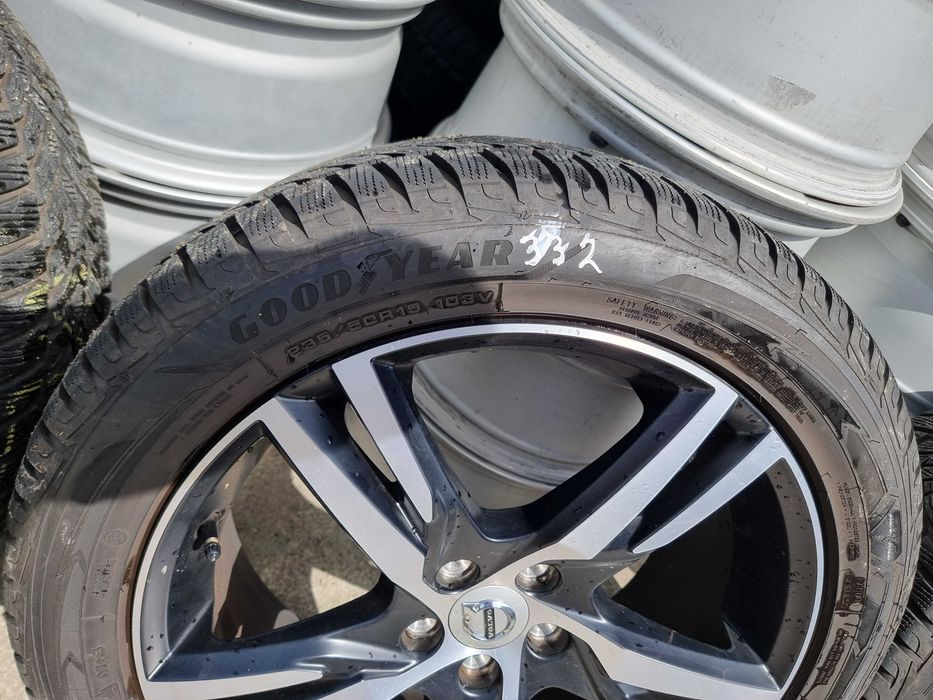 Set 4 anvelope Good Year 235 50 R19 Dot 2621 ci332