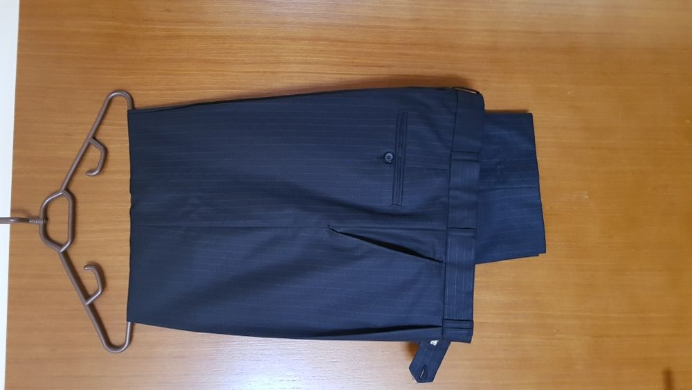 Мъжки черен костюм, SAGE Plaza, сако и панталон, р-р 48 ( М/L )