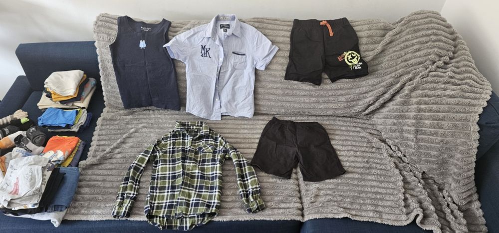 Отдам детские вещи