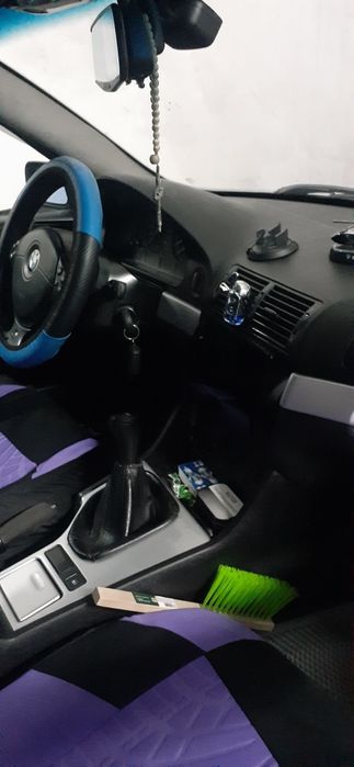 Автомобиль BMW E39 520