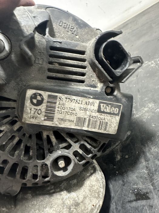 Alternator BMW Seria E60 E61  530d 525d 2.5 diesel 3.0 diesel