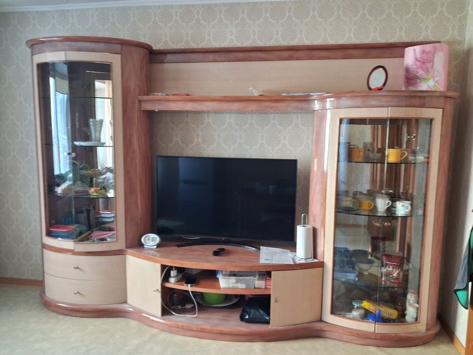 Продам  стенку, Италия.