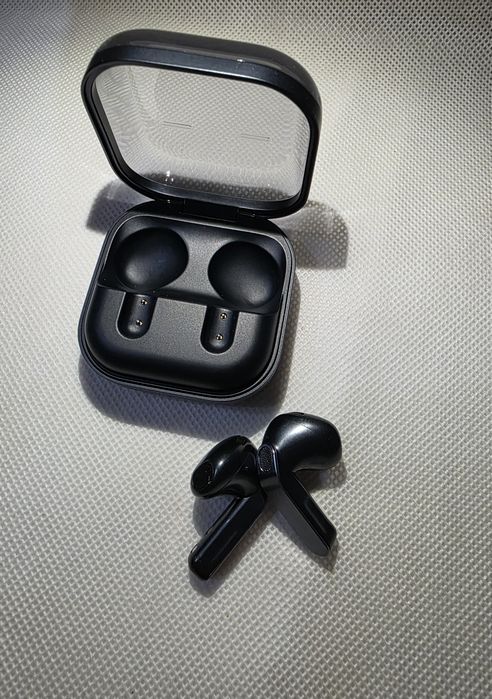 Samsung Galaxy buds 4