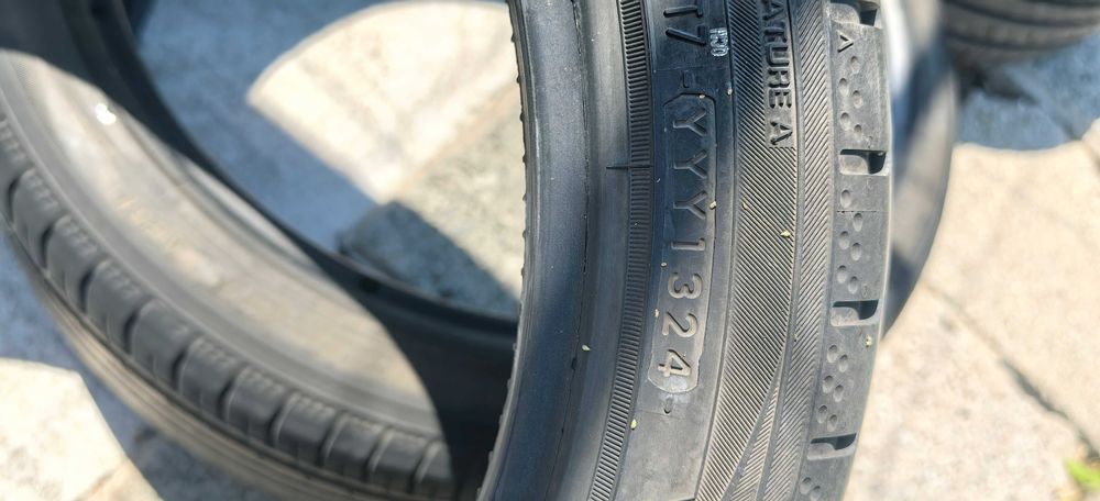 Гуми Yokohama Blue Earth-gt 225-40-18