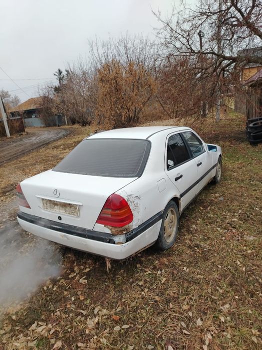 Мерседес в разбор