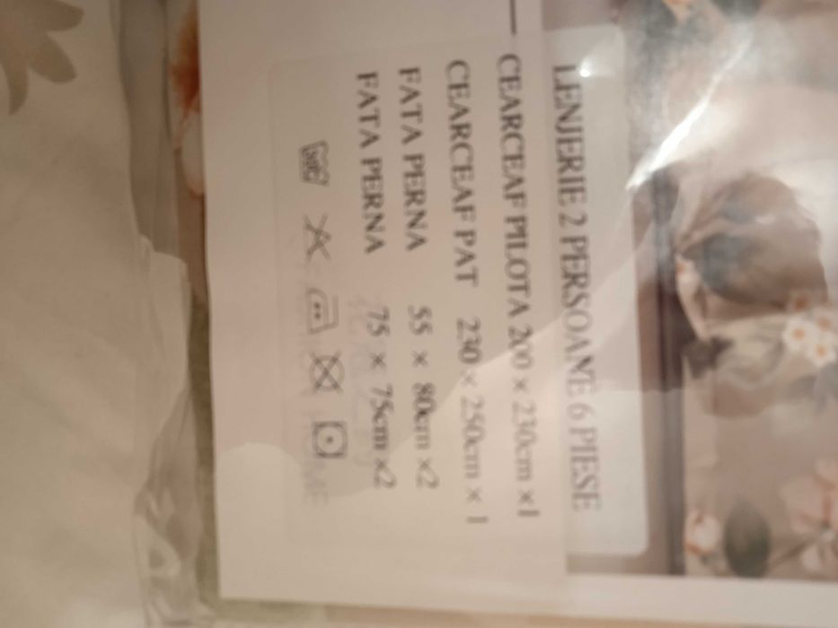Set lenjerie de pat