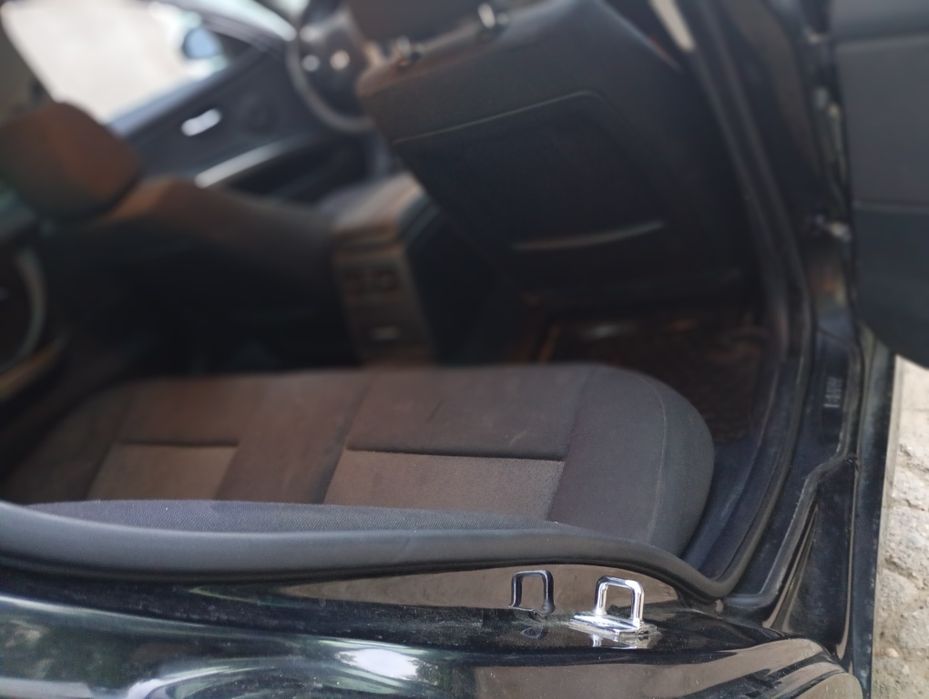 BMW Seria 3 E90 318i 2.0 benzină 136 CP