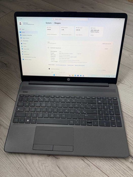 Laptop HP 255 stare excelentă 8GB RAM 256GB SSD