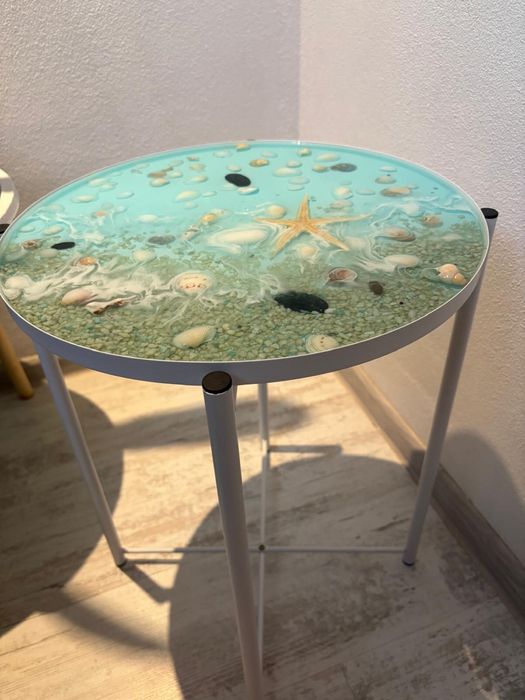 Маса с епоксидна смола