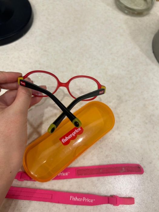 Продается оправа для очков  детская (0-3 лет)Фишер Прайс