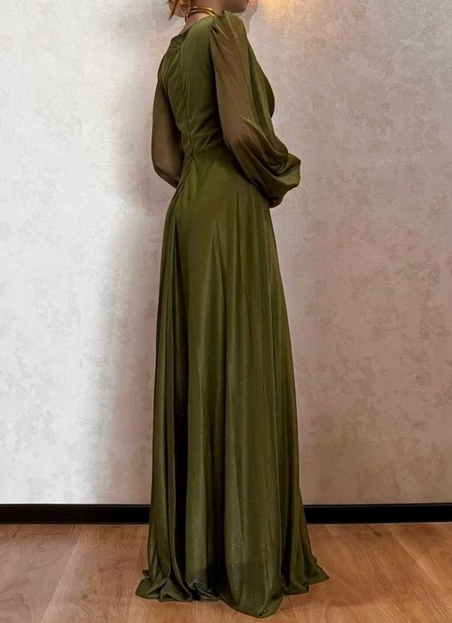 Вечернее платье.