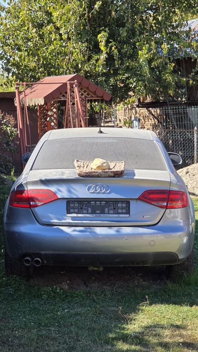 Vand Audi A4 B8 2.0TDI
