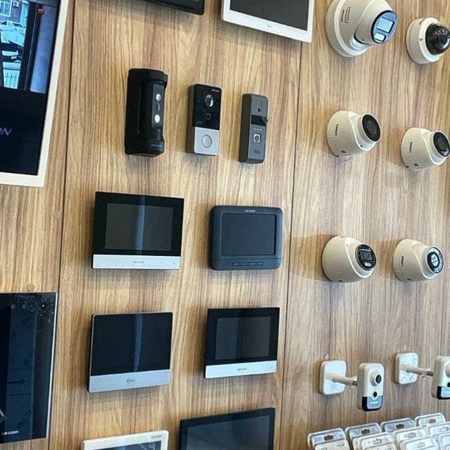 Damafon, kamera ustanofka