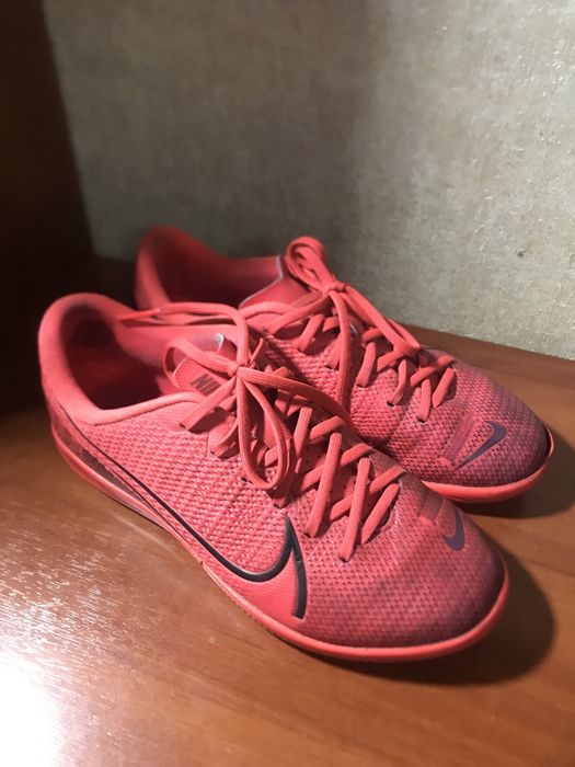 Продаются детские сороконожки