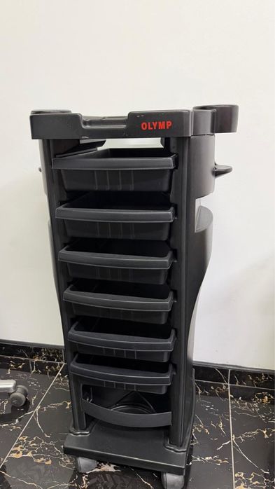 Помощник для стилистов