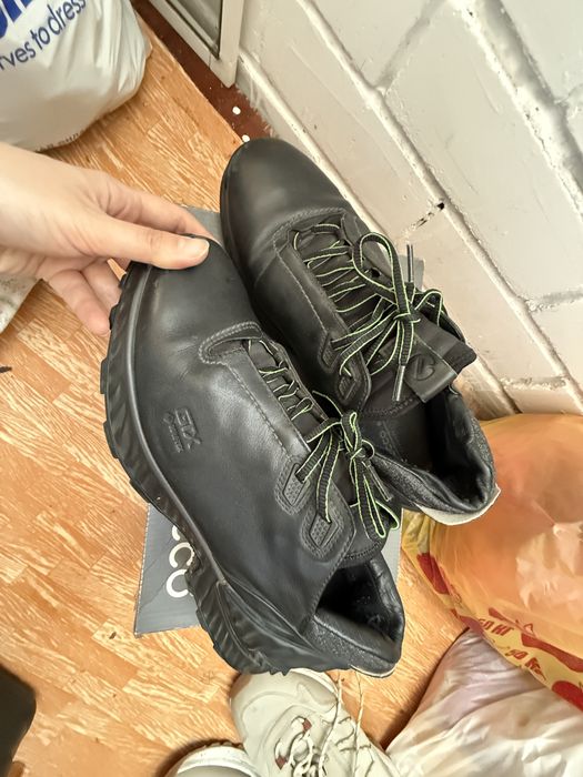 Ecco Продам мужские кроссовки