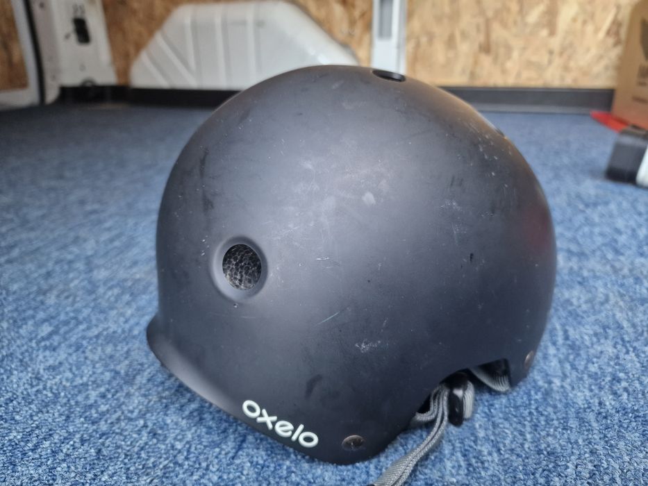 De vanzare casca protectie bicicleta,role,pre 50 ron