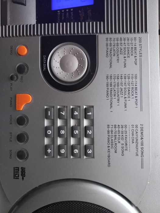 Синтезатор Cortland