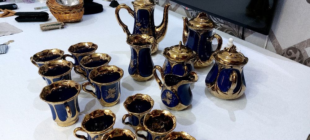 ЧАЙНИ сервиз новый