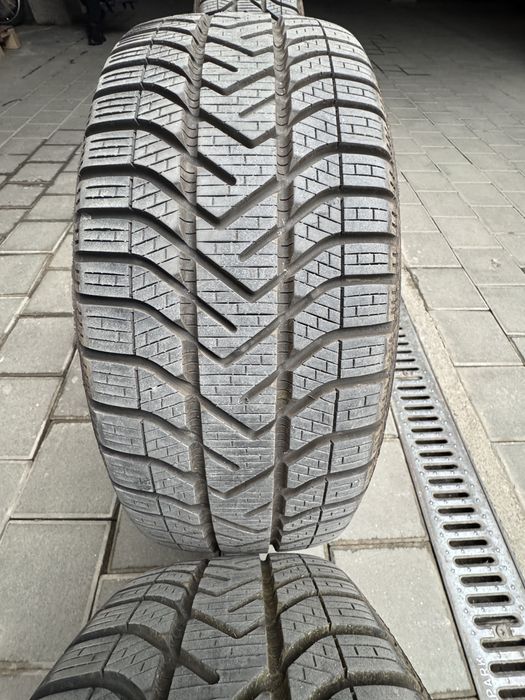 Set 4 roți complete BMW 205/55 R16 – Cauciucuri/Anvelope M+S Pirelli