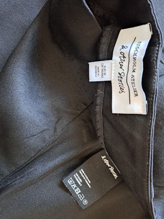 Pantaloni mărimea 36