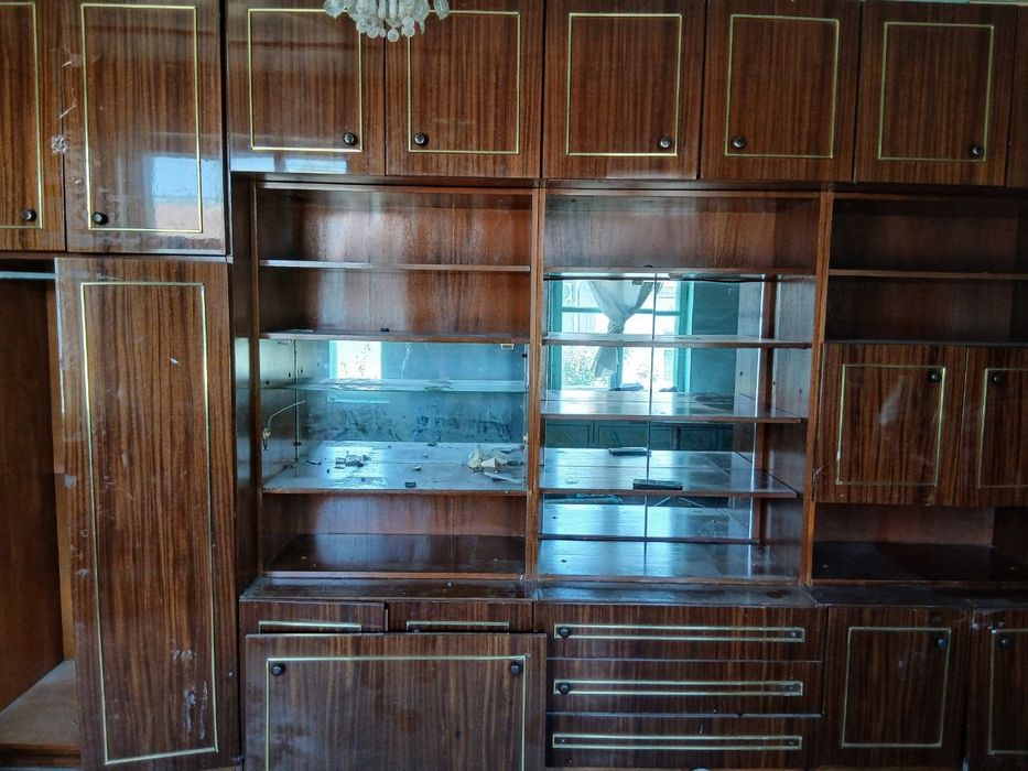 Mebel sotiladi Balgariyaniki uzunligi 5 metr