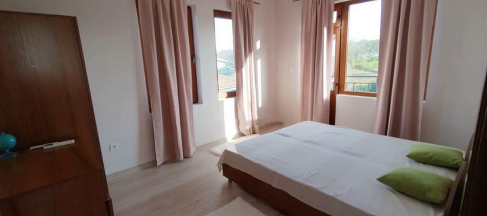 Продава се Къща в с. Александрово, Област Бургас - 159 кв.м за 1151 €/кв.м - Снимка #3