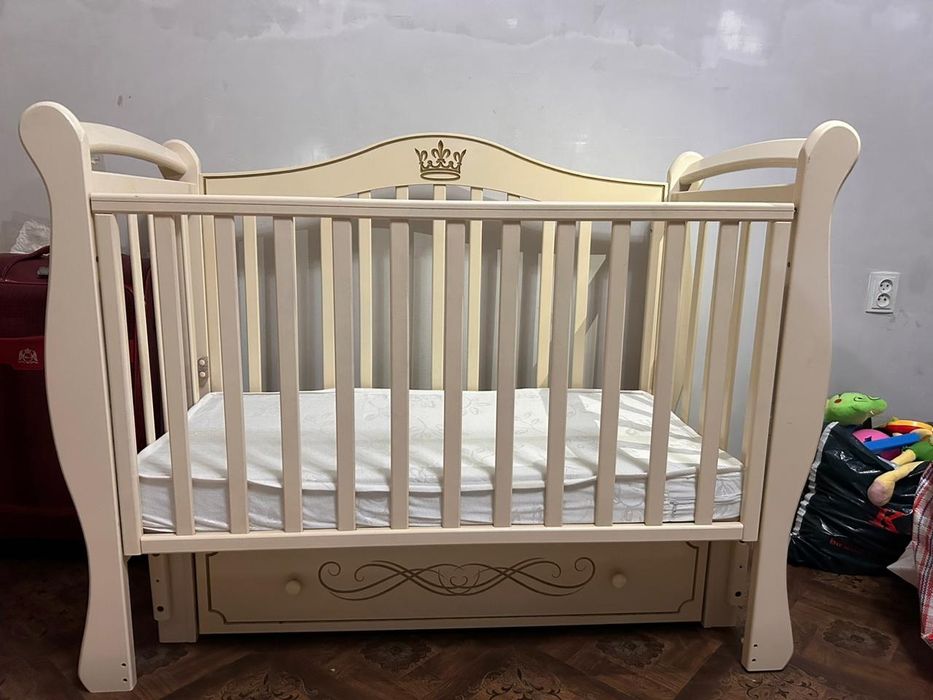 Продам детский манеж